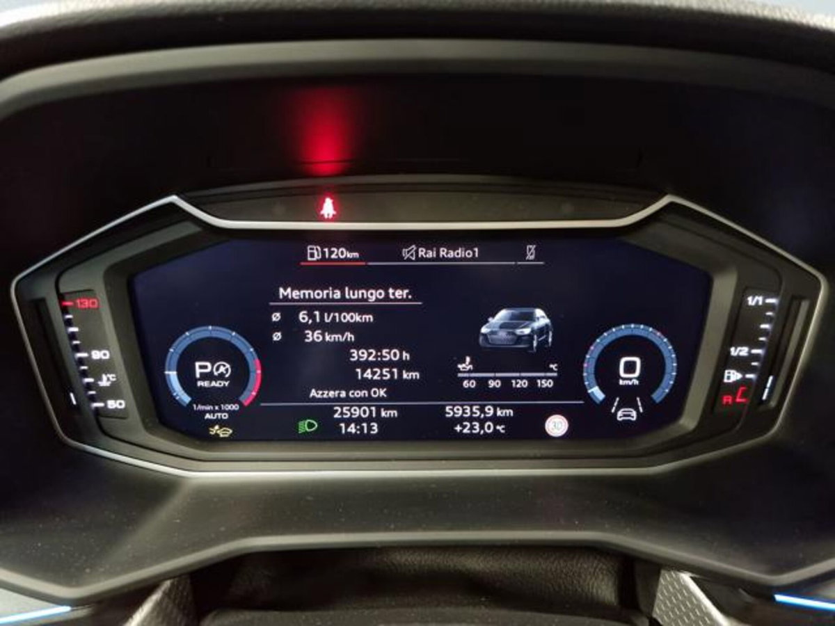 Audi A1 Sportback 30 TFSI S tronic S line edition (6)