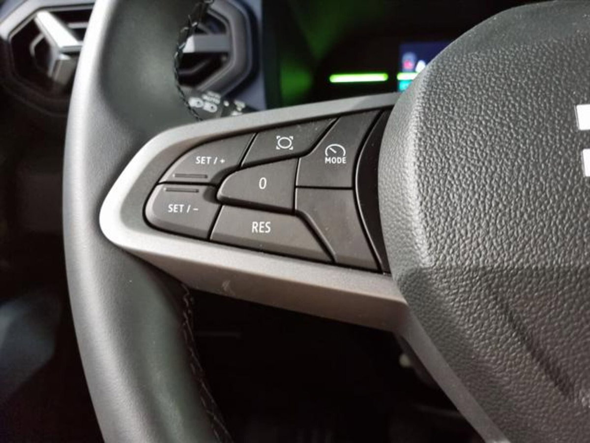 Dacia Bigster 1.2 mild hybrid Expression 140cv (11)