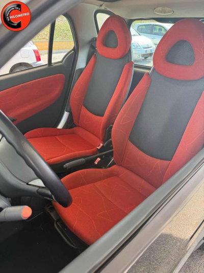 smart Fortwo 700 coupé passion (45 kW) (2)