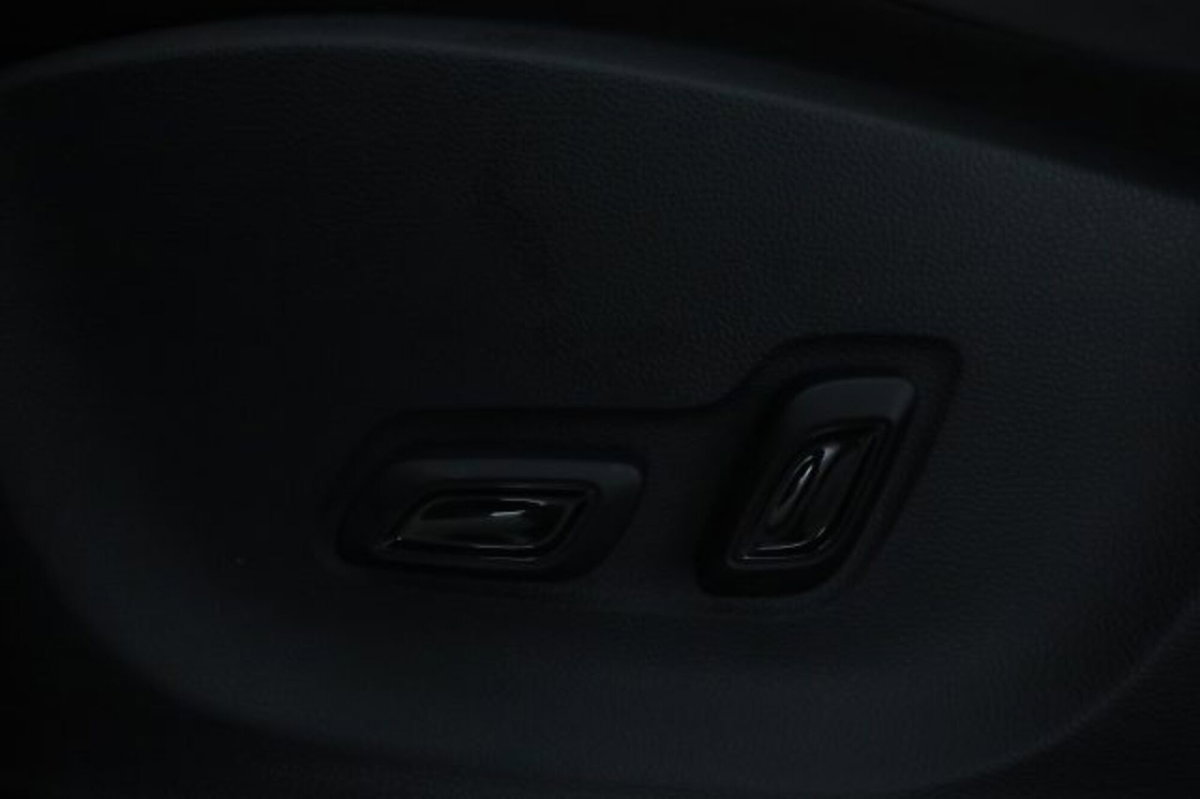 Mg ZS (2021-->) ZS 1.0T-GDI aut. Comfort (13)