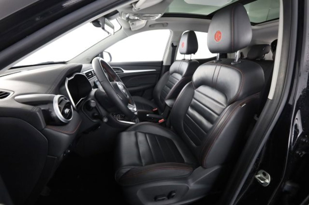 Mg ZS (2021-->) ZS 1.0T-GDI aut. Comfort (2)