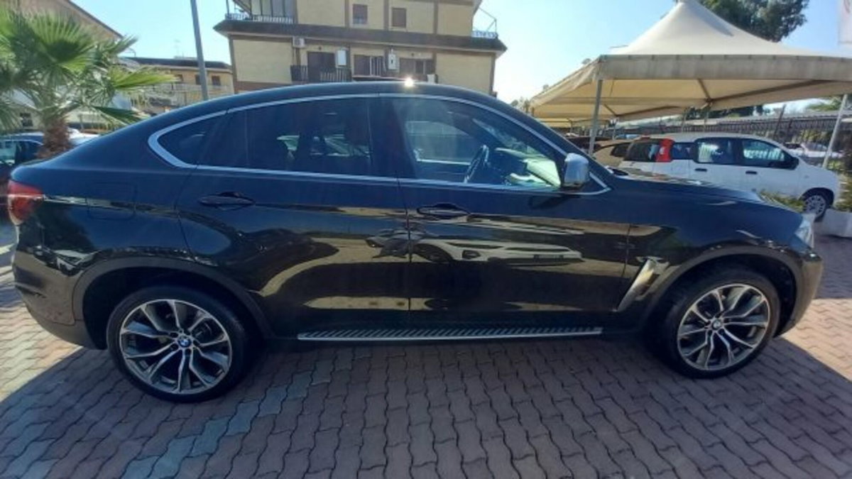 BMW X6 xDrive30d 258CV Extravagance (8)