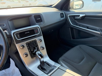 Volvo V60 D3 Geartronic Business (10)
