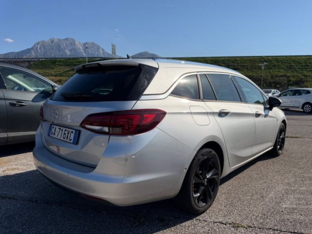 Opel Astra Station Wagon 1.5 CDTI 122 CV S&S Sports Ultimate (4)