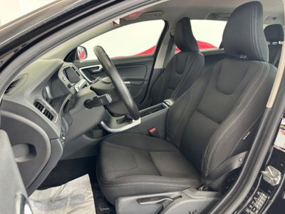 Volvo V60 D3 Momentum Business (10)