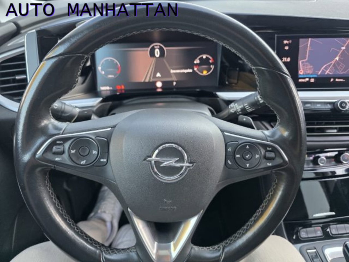 Opel Grandland 1.5 diesel Ecotec aut. Business Elegance (12)