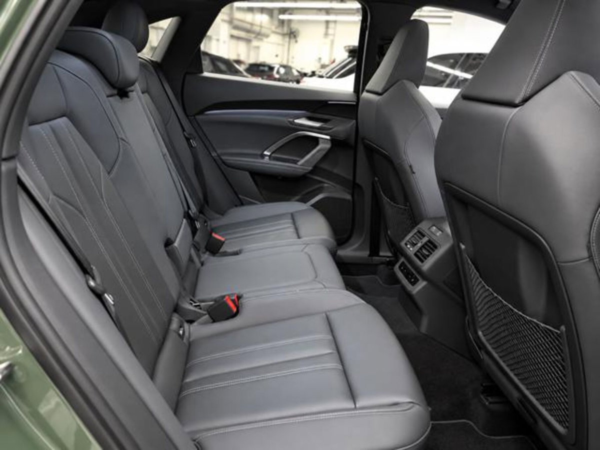 Audi Q5 Sportback 2.0 tfsi mhev+ S line 204cv s-tronic (4)