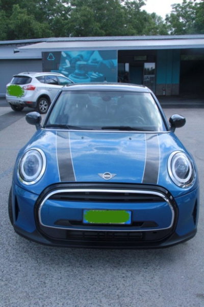 MINI Mini 1.5 Cooper 5 porte (2)