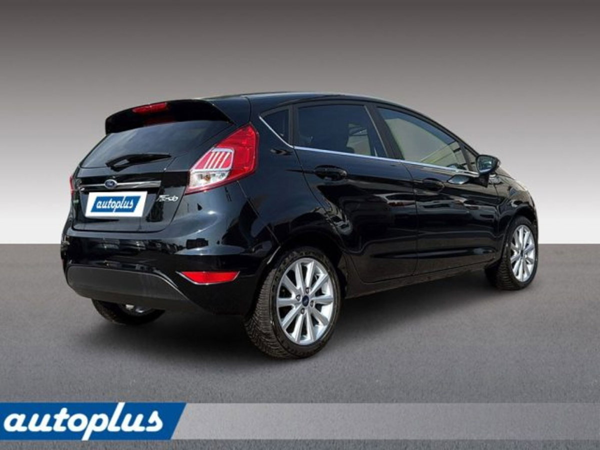 Ford Fiesta 1.0 EcoBoost 100CV 5 porte Titanium (10)
