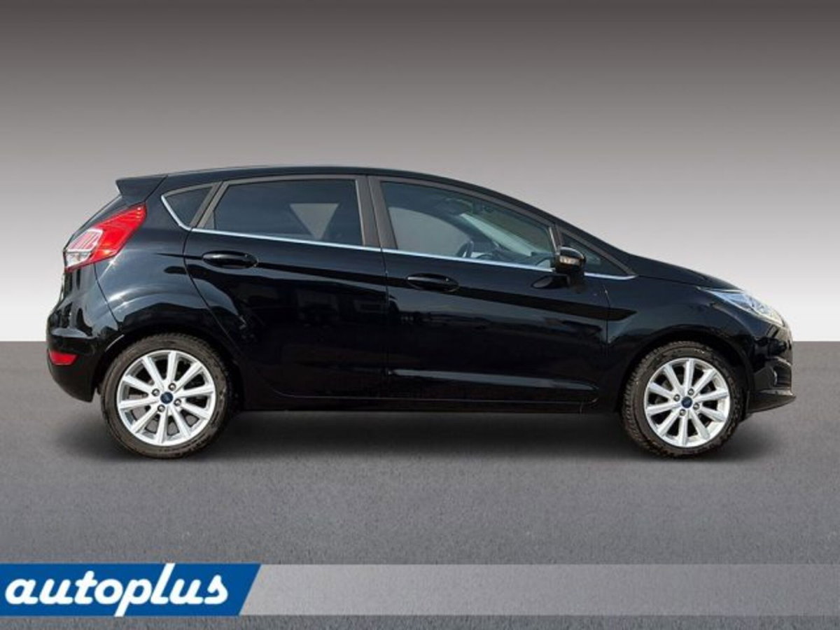 Ford Fiesta 1.0 EcoBoost 100CV 5 porte Titanium (11)
