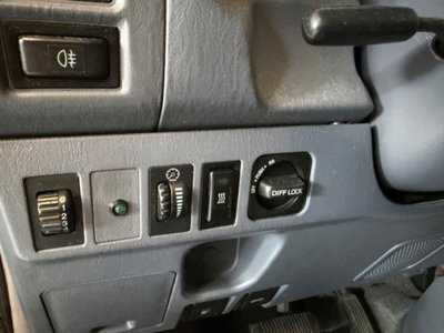 Toyota Land Cruiser Tdi D-4D cat 3 porte KDJ90 GX (10)
