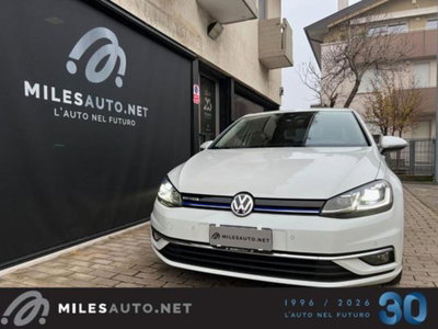 Volkswagen Golf 1.4 TGI DSG 5p. Highline BlueMotion (15)
