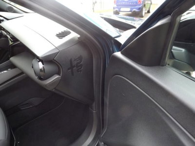 Alfa Romeo Junior 1.2 ibrida 145cv edct6 (14)