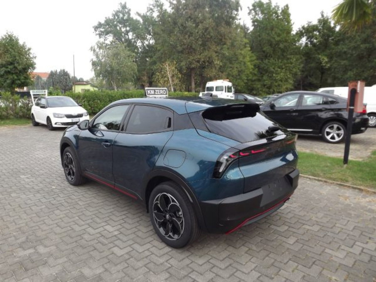 Alfa Romeo Junior 1.2 ibrida 145cv edct6 (3)