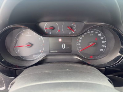 Opel Corsa 1.2 100 CV Edition (13)