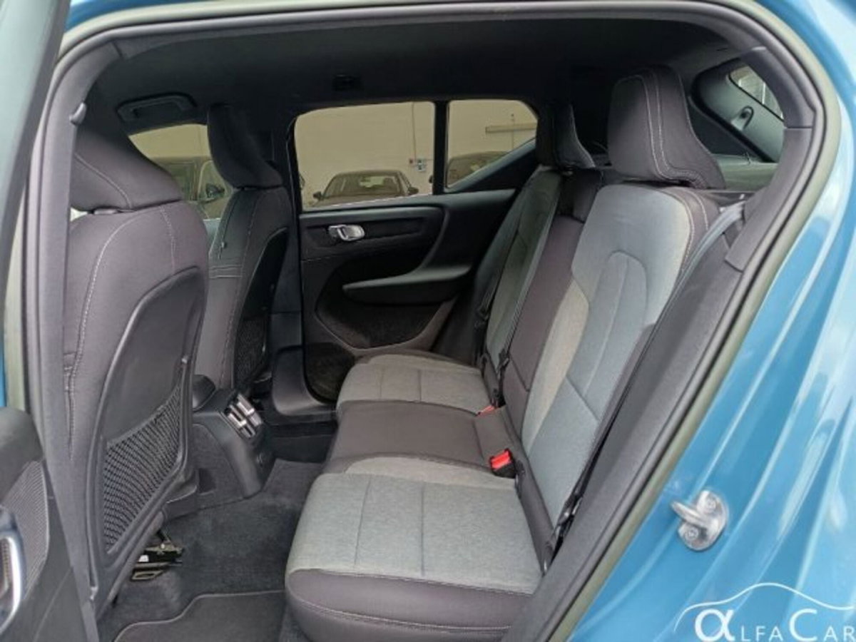 Volvo XC40 T5 Recharge Plug-in Hybrid automatico Core (13)