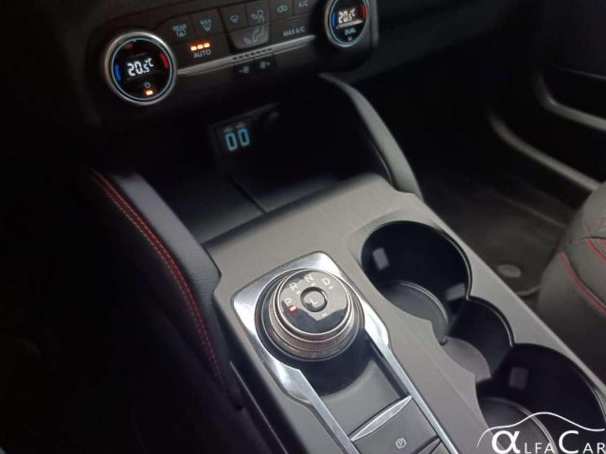 Ford Kuga 2.5 Full Hybrid 190 CV CVT 2WD ST-Line Design (15)
