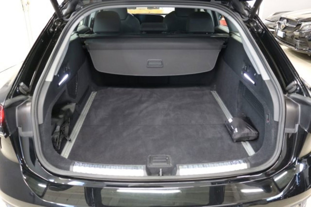 Audi A6 Avant 40 2.0 TDI quattro ultra S tronic Business (10)