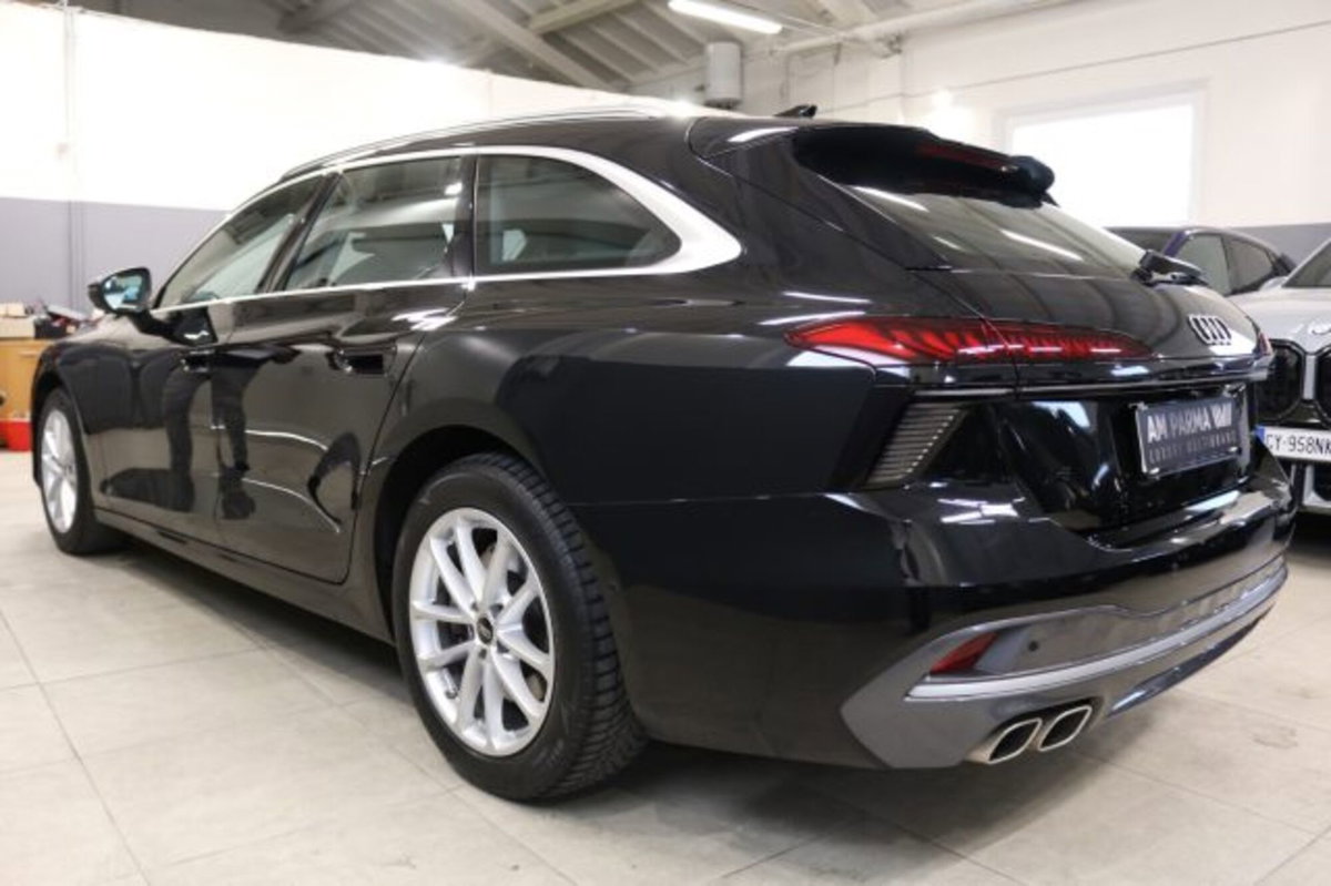 Audi A6 Avant 40 2.0 TDI quattro ultra S tronic Business (4)
