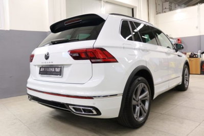 Volkswagen Tiguan 1.5 TSI 150 CV DSG ACT R-Line (6)