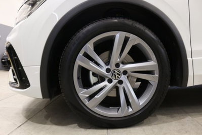 Volkswagen Tiguan 1.5 TSI 150 CV DSG ACT R-Line (8)