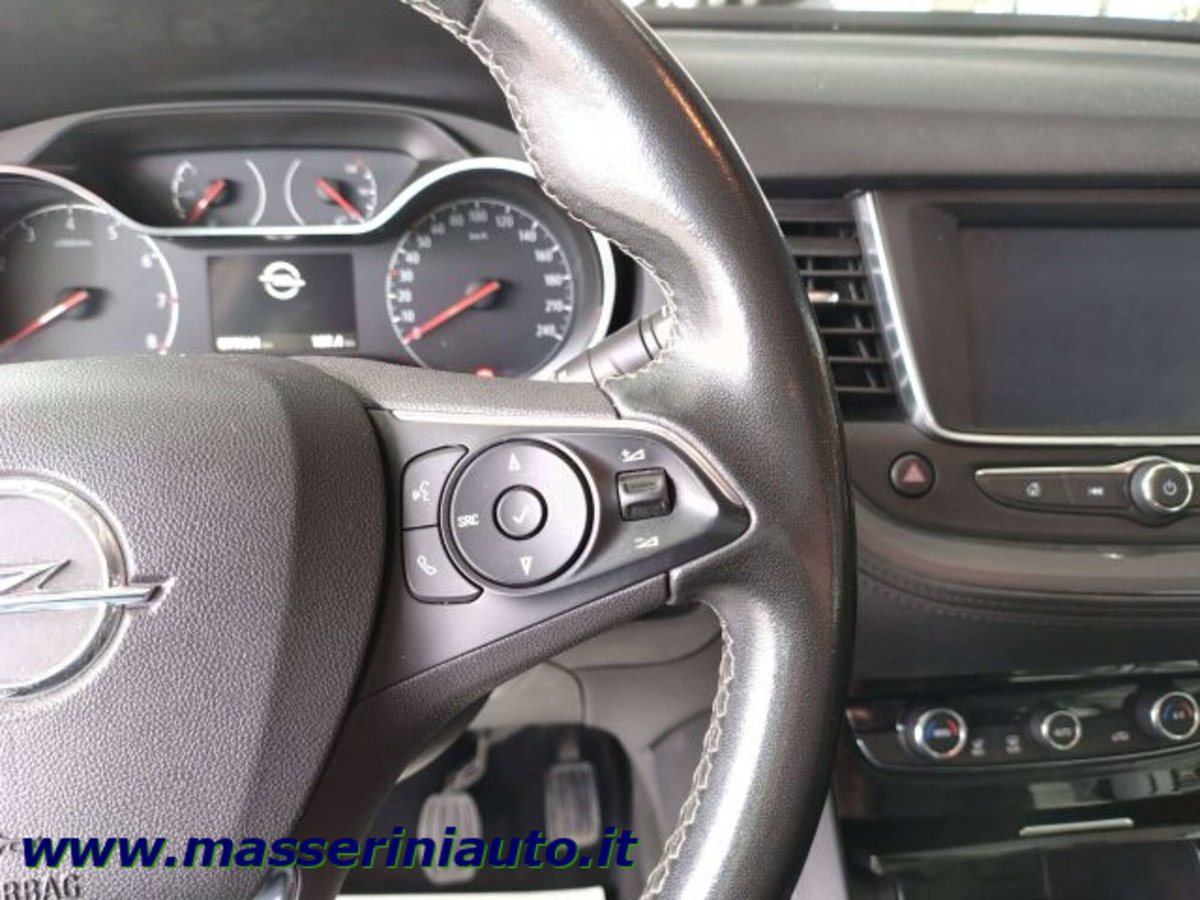 Opel Grandland X 1.5 diesel Ecotec Start&Stop Innovation (14)
