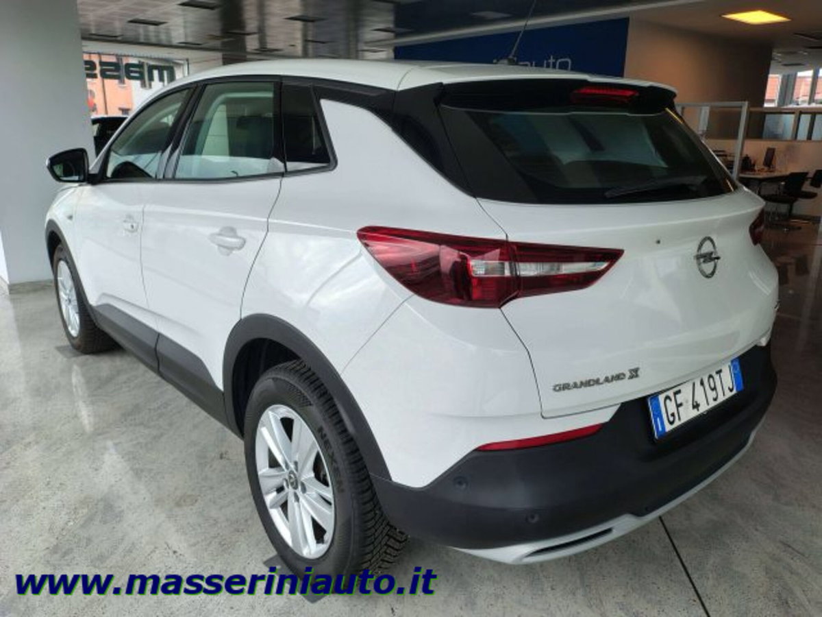 Opel Grandland X 1.5 diesel Ecotec Start&Stop Innovation (4)