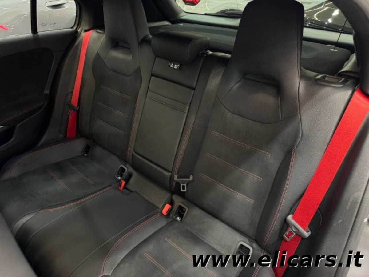 Mercedes-Benz Classe A 45S AMG 4Matic+ (15)