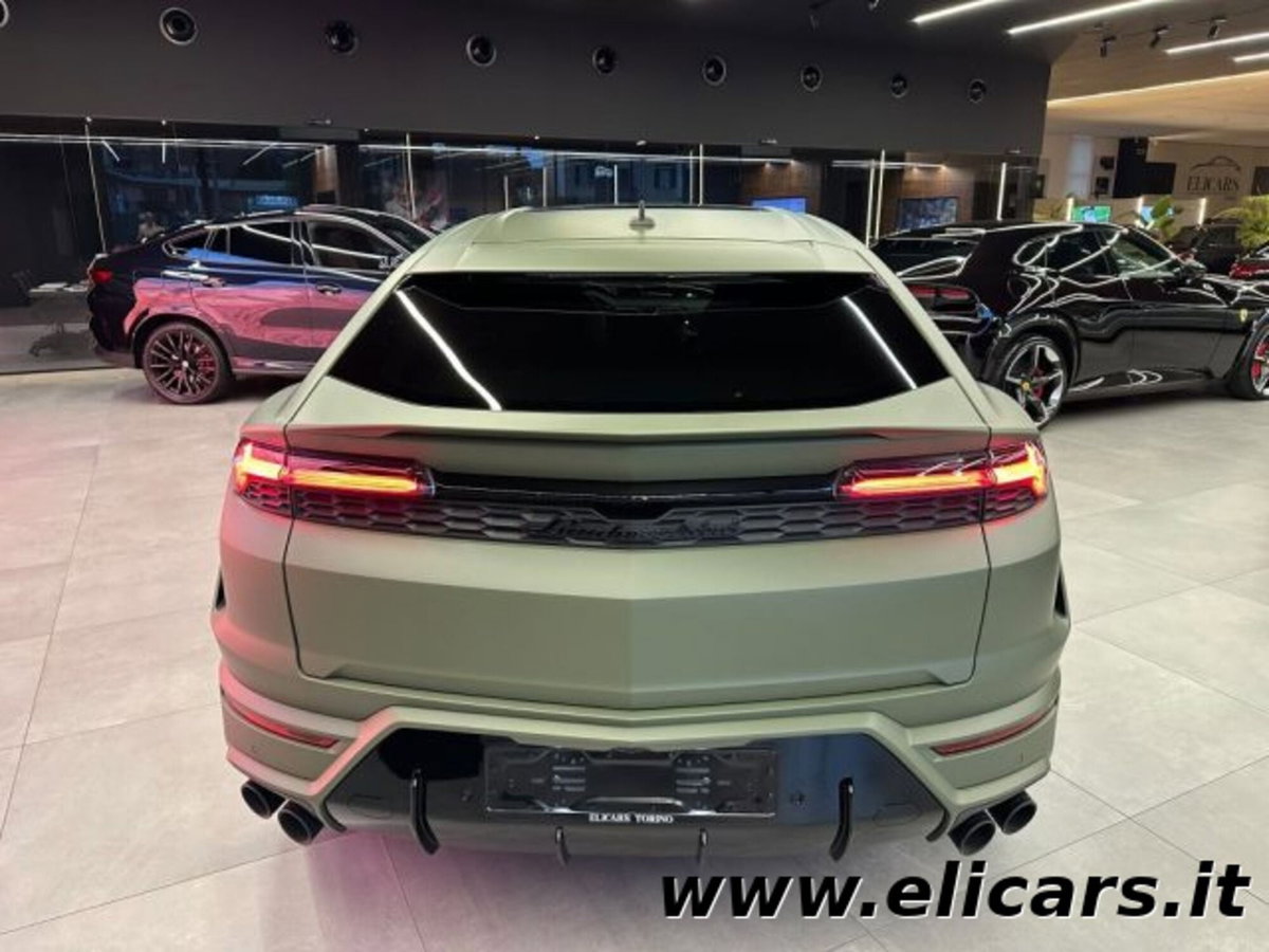 Lamborghini Urus 4.0 (2)