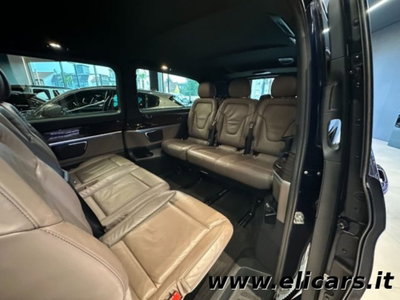 Mercedes-Benz Classe V Extralong 300 d Exclusive 4matic auto (17)