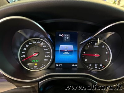 Mercedes-Benz Classe V Extralong 300 d Exclusive 4matic auto (9)
