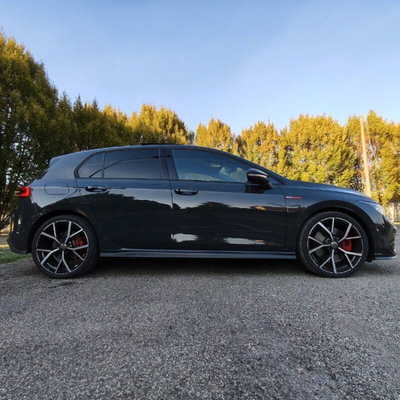 Volkswagen Golf 2.0 TSI GTI DSG (11)