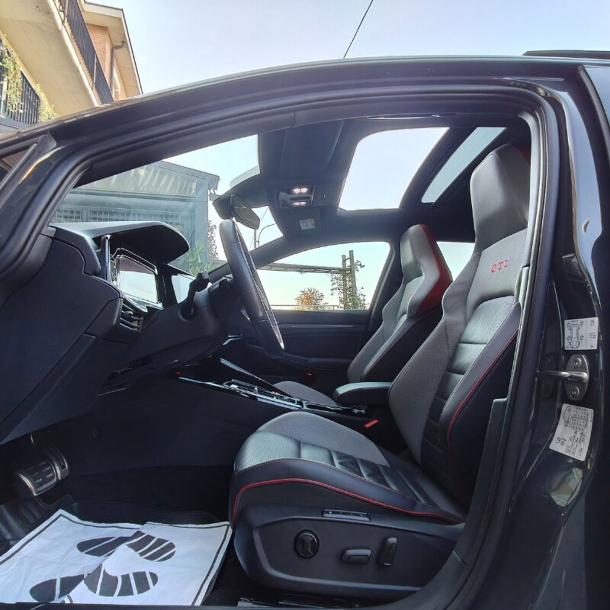 Volkswagen Golf 2.0 TSI GTI DSG (18)