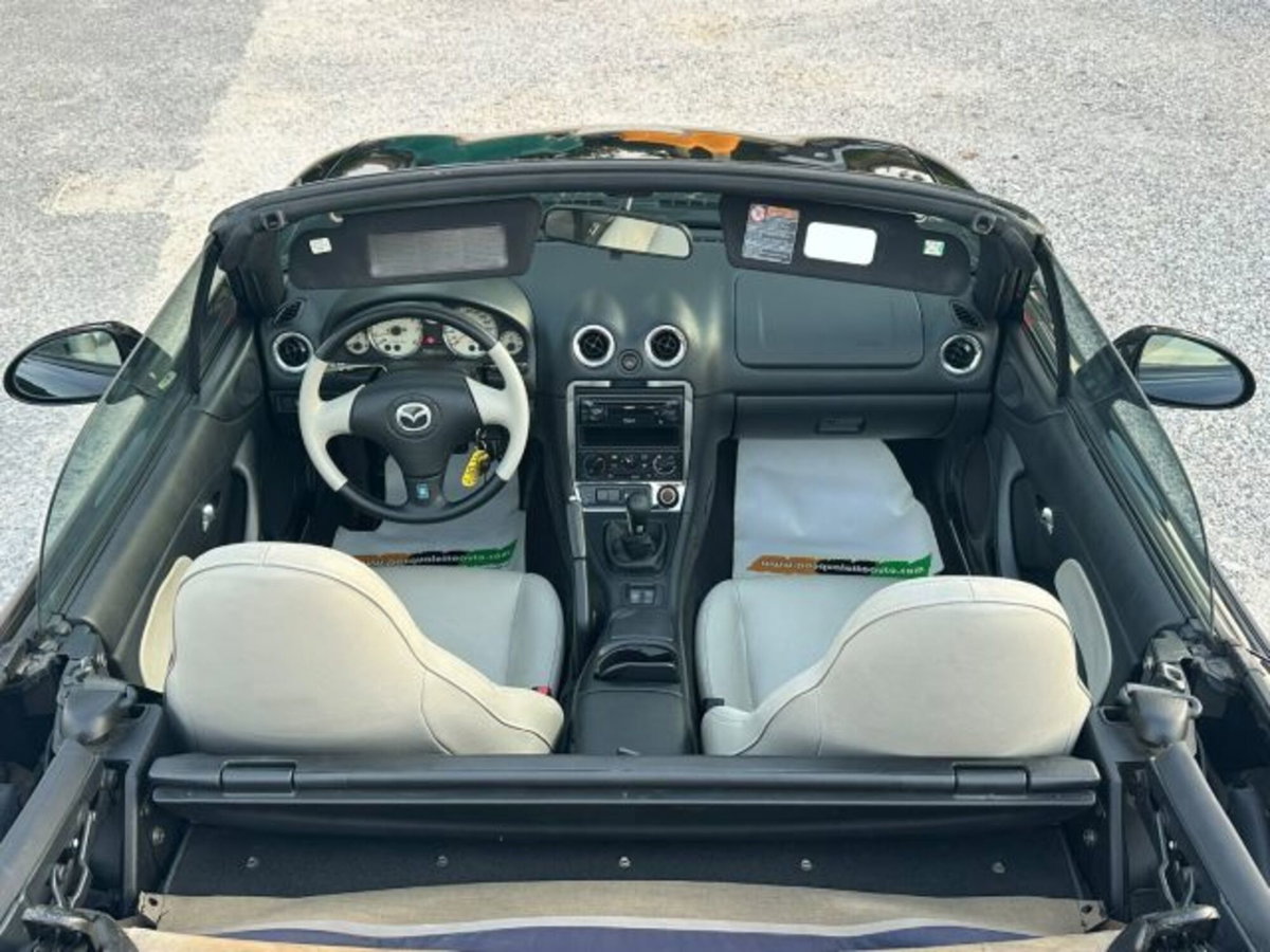 Mazda MX-5 1.6i 16V cat Trilogy (13)