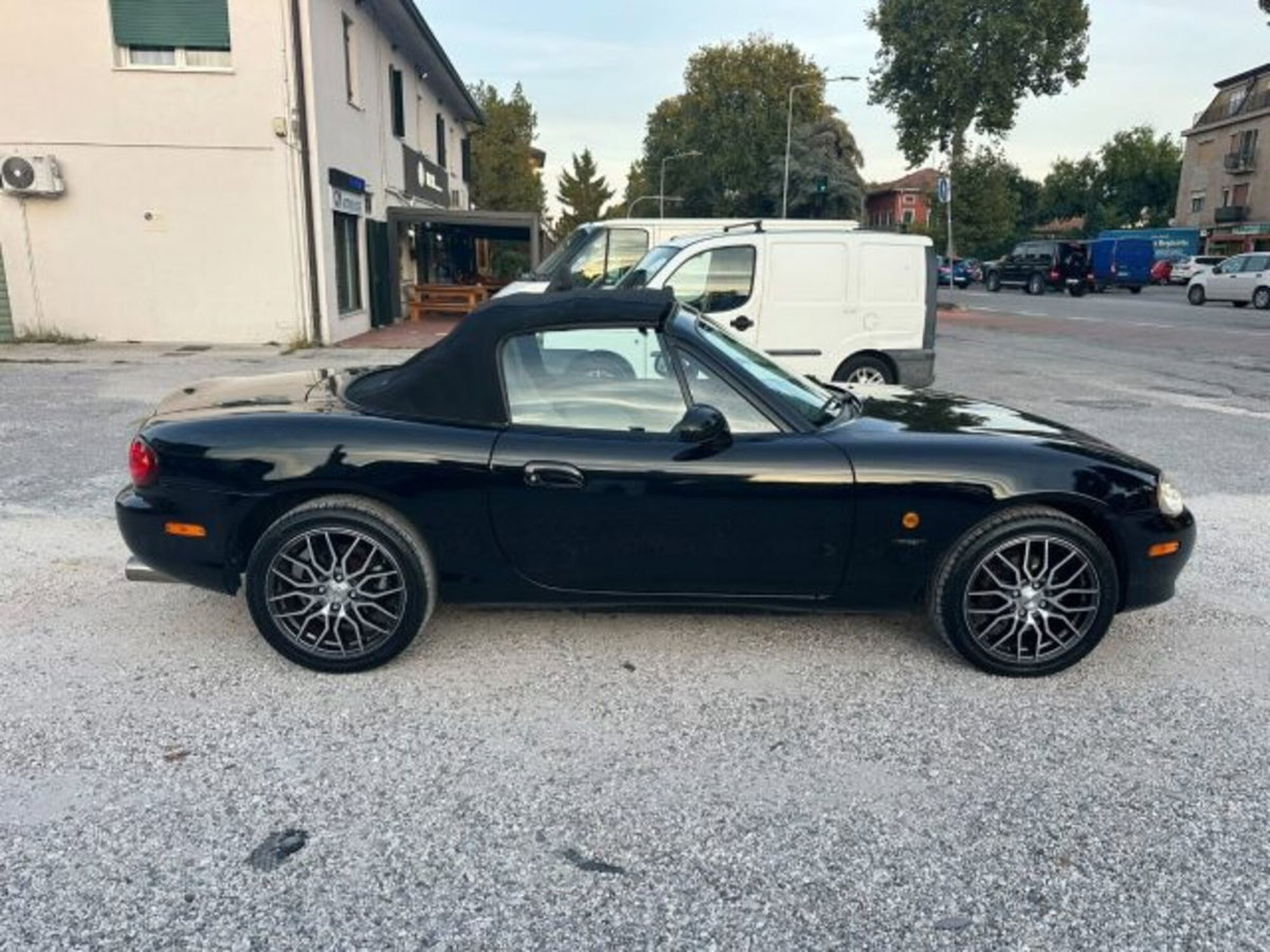 Mazda MX-5 1.6i 16V cat Trilogy (2)