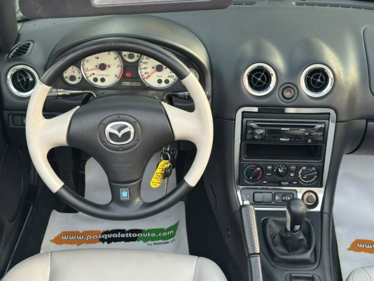 Mazda MX-5 1.6i 16V cat Trilogy (5)