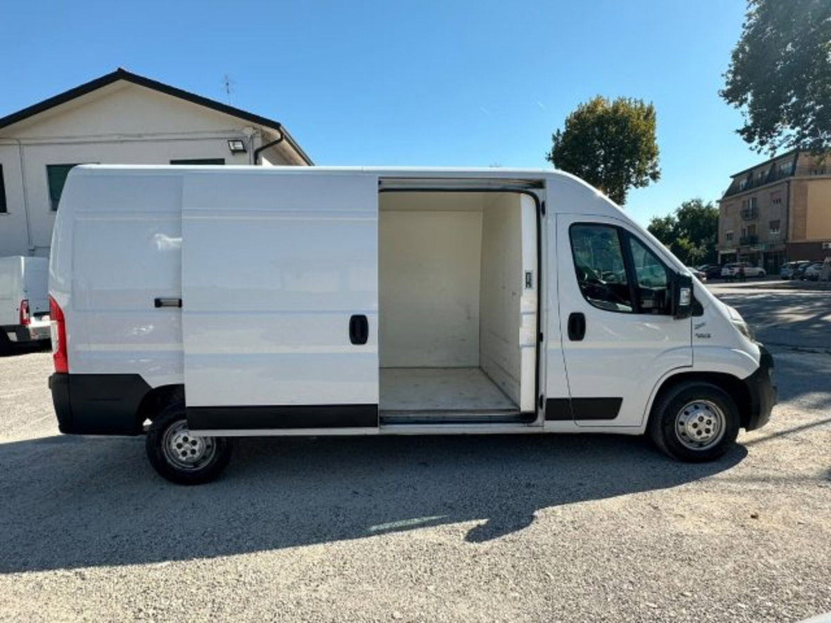Fiat Ducato Furgone 35 3.0 CNG PLM-TM Maxi (2)