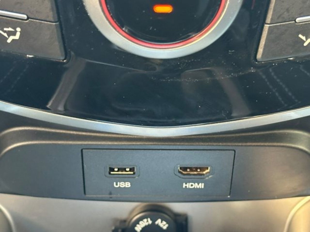Ssangyong Tivoli 1.6 2WD Go (11)