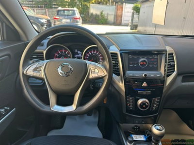 Ssangyong Tivoli 1.6 2WD Go (4)