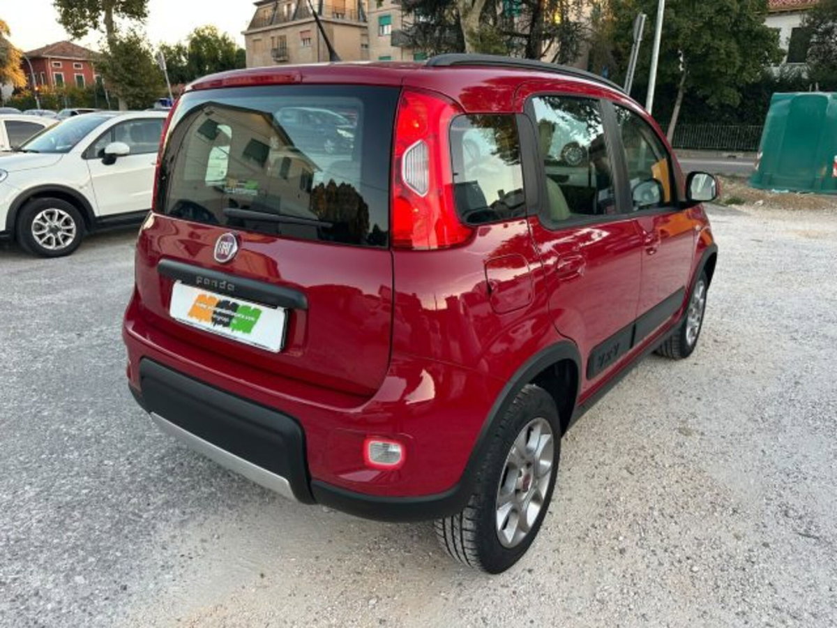 Fiat Panda 1.3 MJT S&S 4x4 (3)