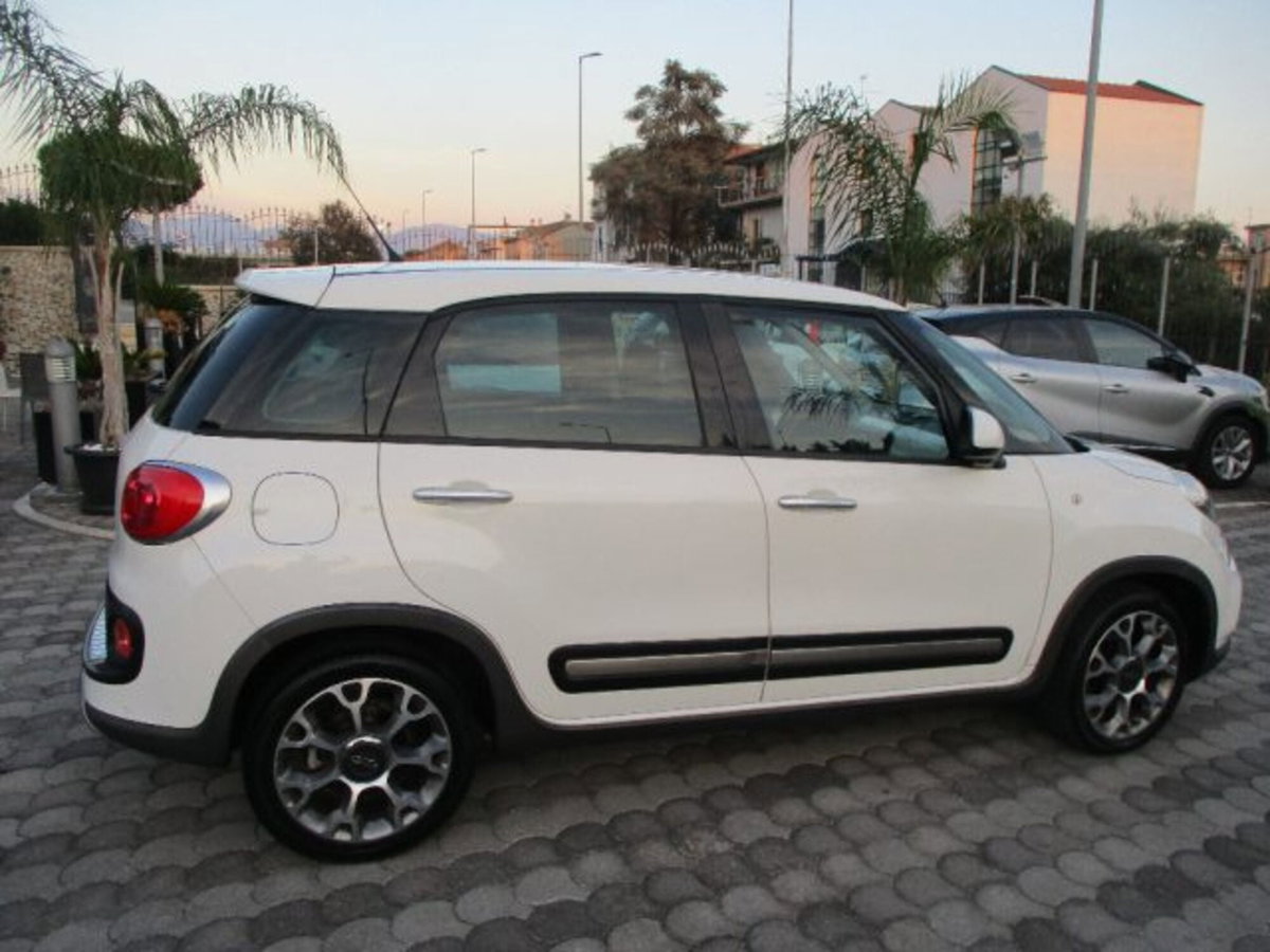Fiat 500L 1.3 Multijet 85 CV Trekking (5)