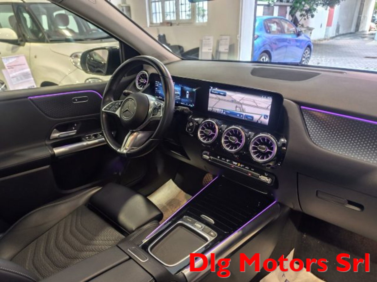 Mercedes-Benz Classe B 180 d AMG Line Premium Plus auto (11)