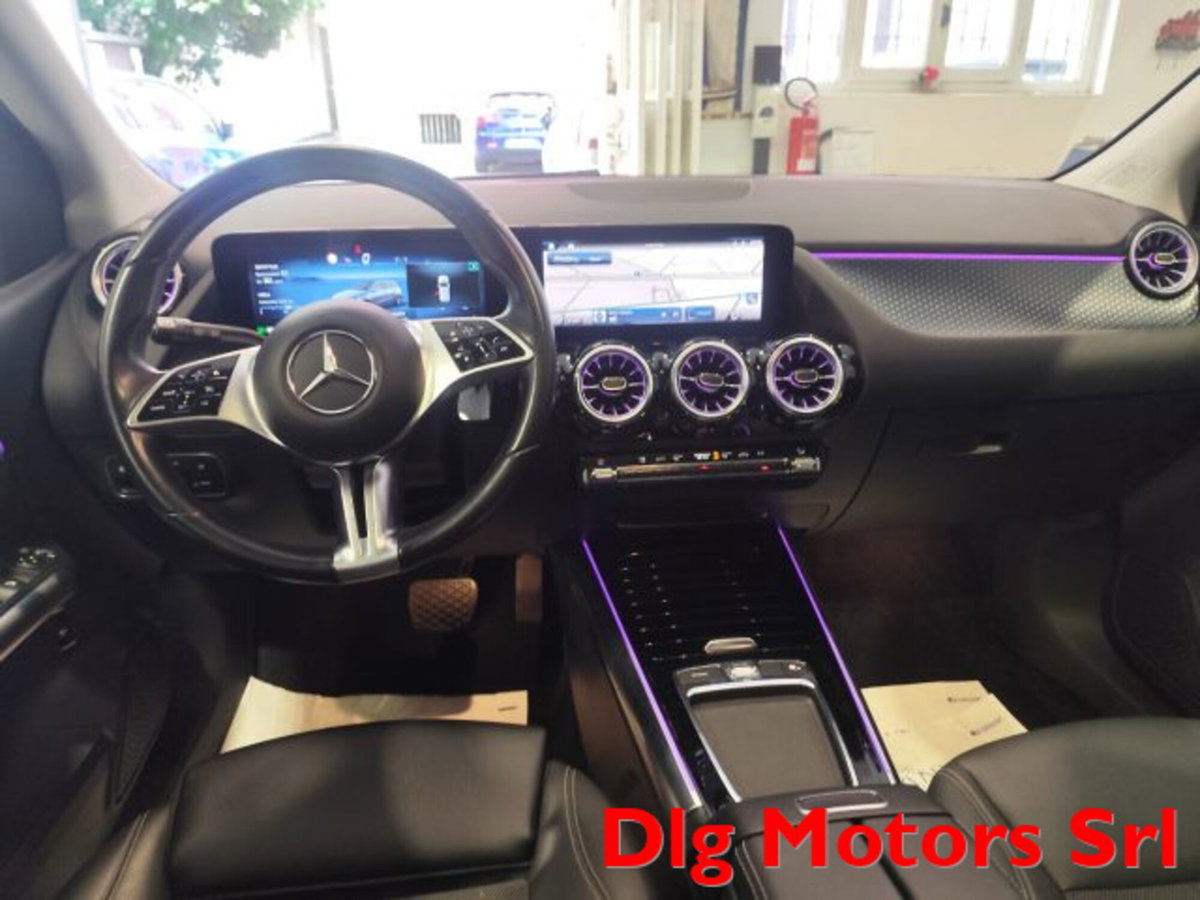 Mercedes-Benz Classe B 180 d AMG Line Premium Plus auto (15)