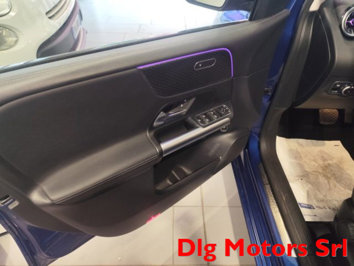 Mercedes-Benz Classe B 180 d AMG Line Premium Plus auto (17)