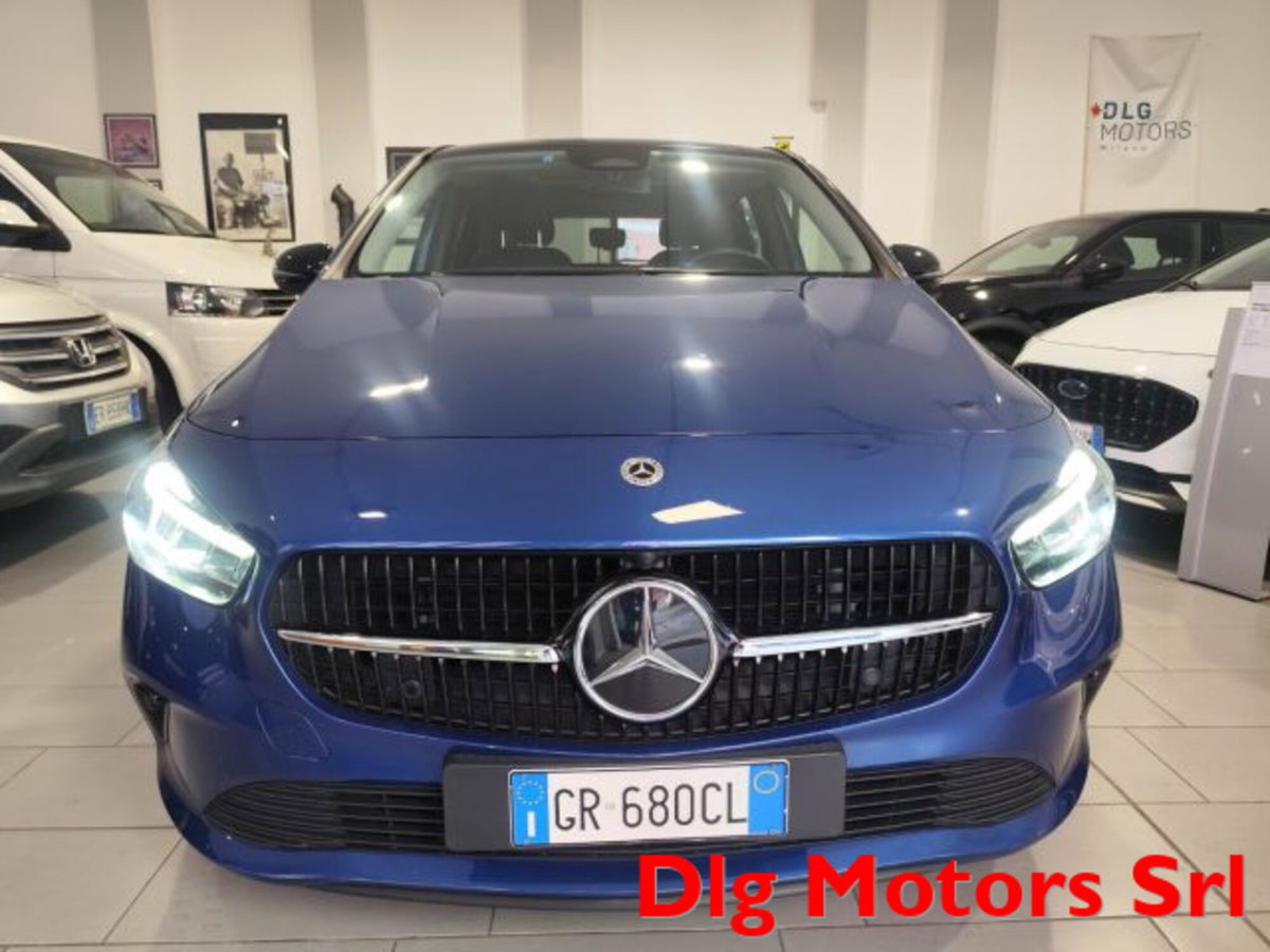 Mercedes-Benz Classe B 180 d AMG Line Premium Plus auto (3)