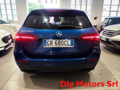 Mercedes-Benz Classe B 180 d AMG Line Premium Plus auto (5)
