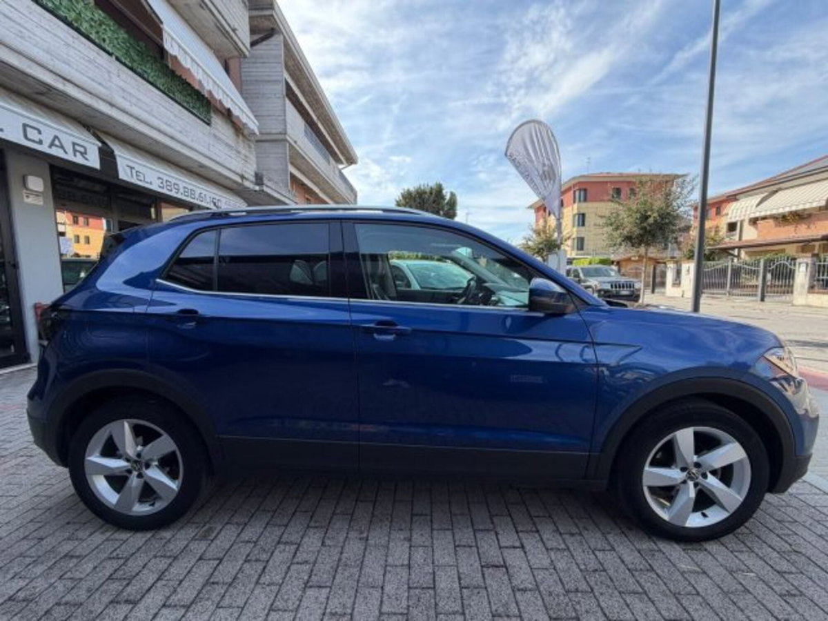 Volkswagen T-Cross 1.5 TSI DSG Advanced (4)
