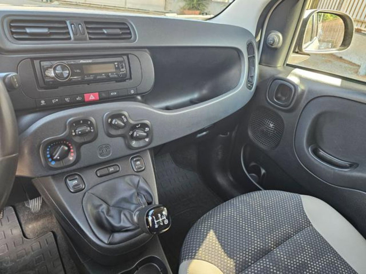 Fiat Panda 1.3 MJT 80 CV S&S 4x4 (15)