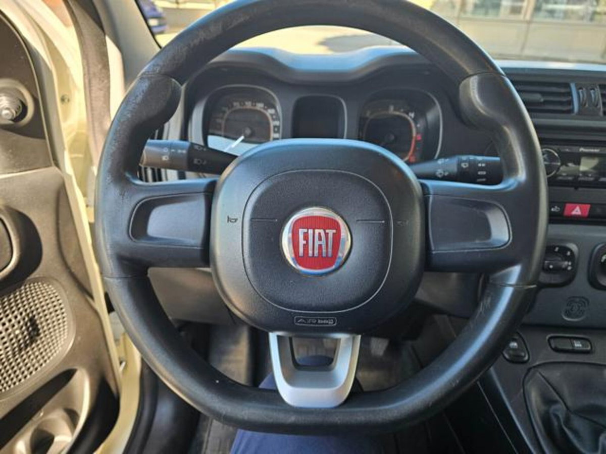 Fiat Panda 1.3 MJT 80 CV S&S 4x4 (17)