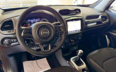 Jeep Renegade 1.6 Mjt 130 CV Limited (9)